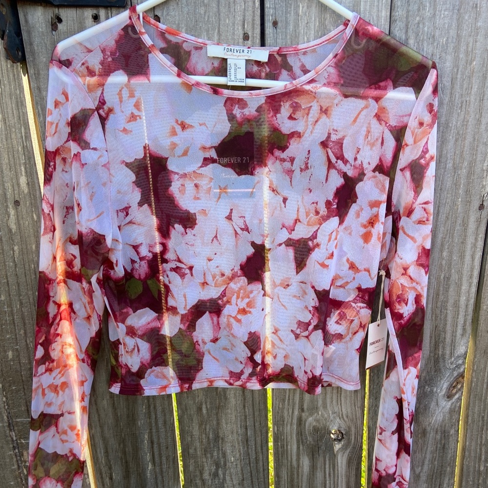 Forever 21 sheer floral crop top NEW